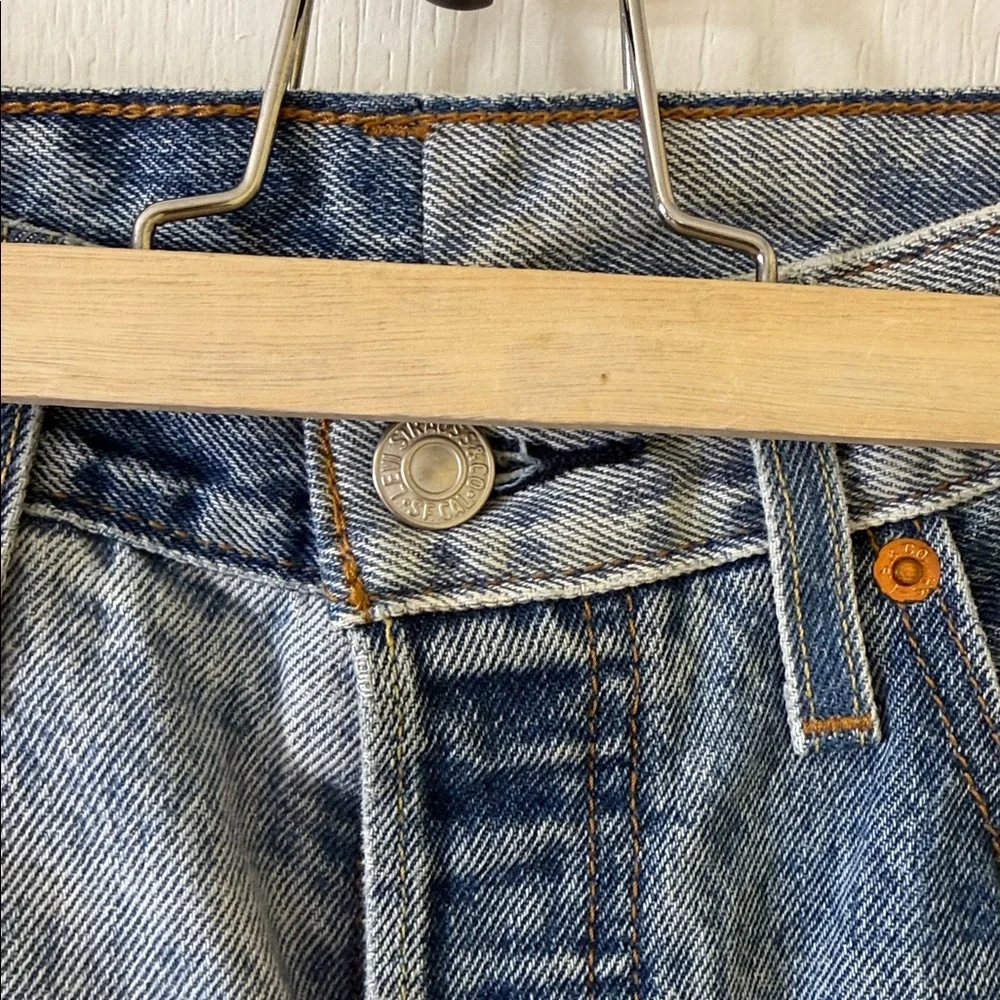 Levi’s 501 Two Tone Button Fly Straight Leg Jeans - Picture 6 of 9